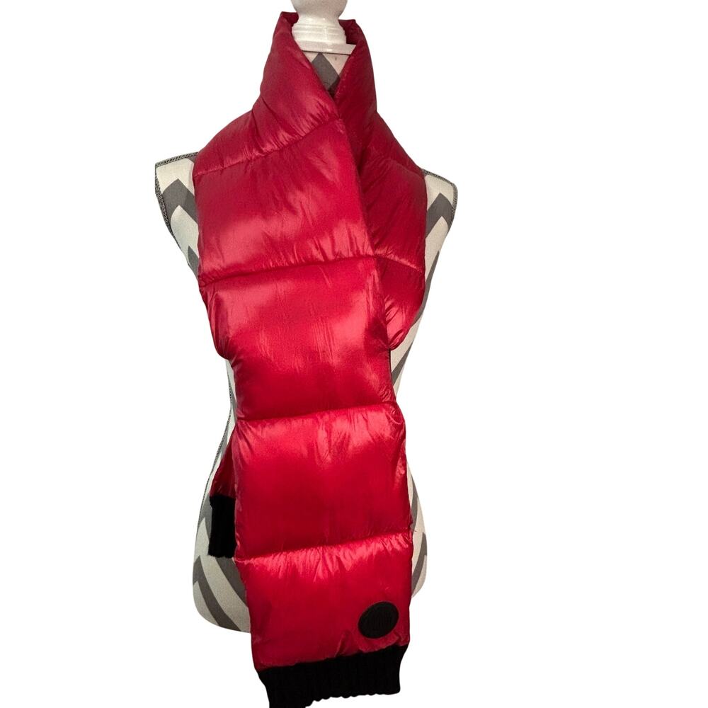 NWT DKNY Women Red Quilted Puffer Scarf Ribbed Knit Ends Winter Wrap OS